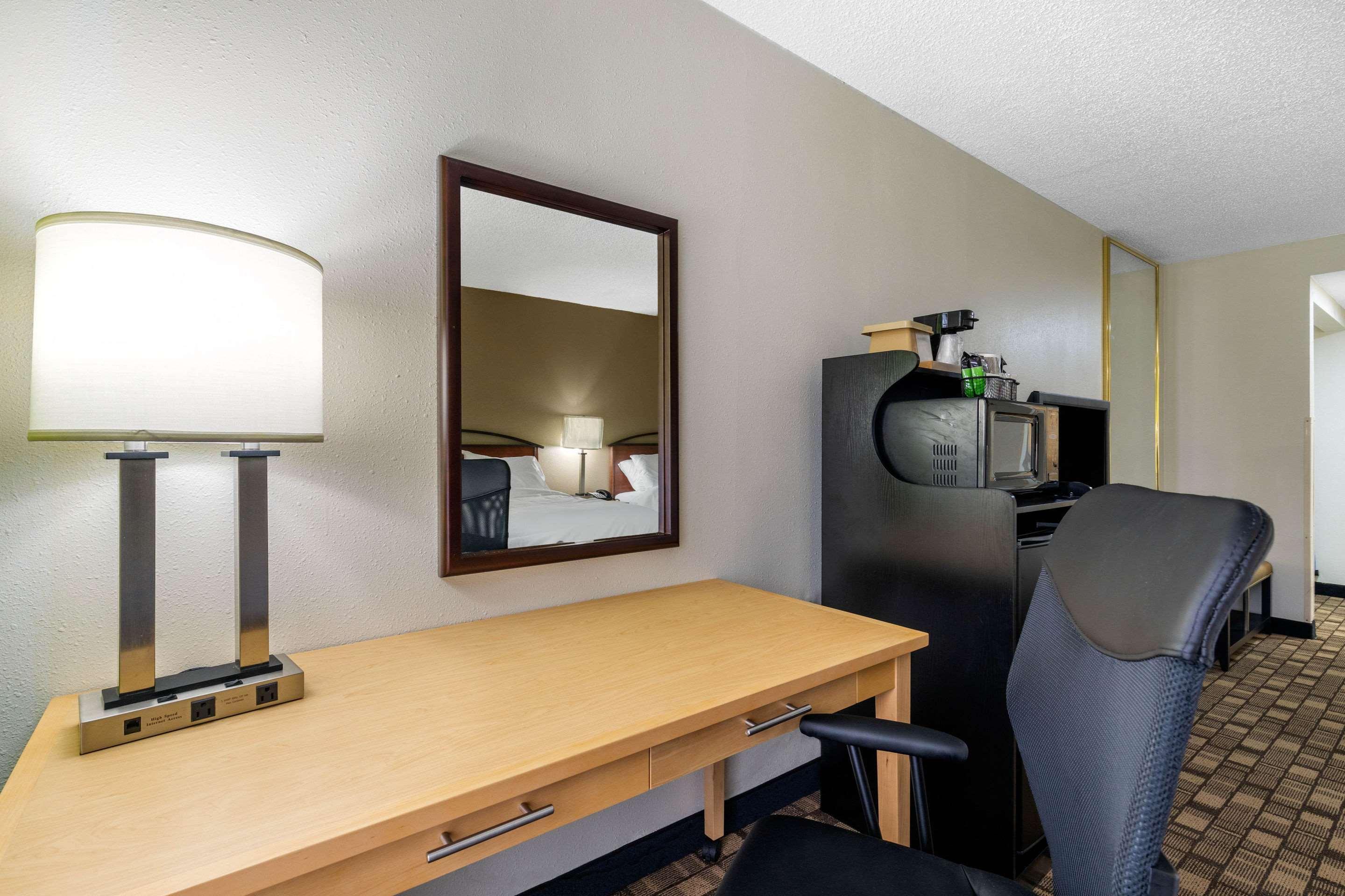 Quality Inn Tyler - Lindale Exteriér fotografie